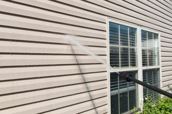 Pressure Washing in Palm Harbor