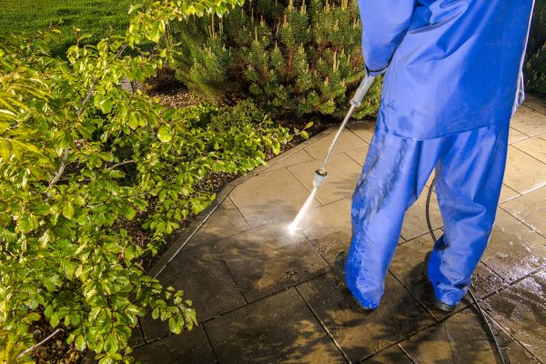 Hardscape Cleaning in Palm Harbor