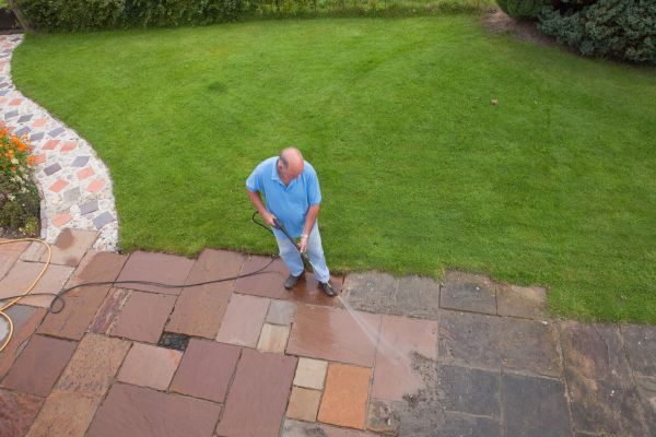 Pavers Pressure Washing in Palm Harbor