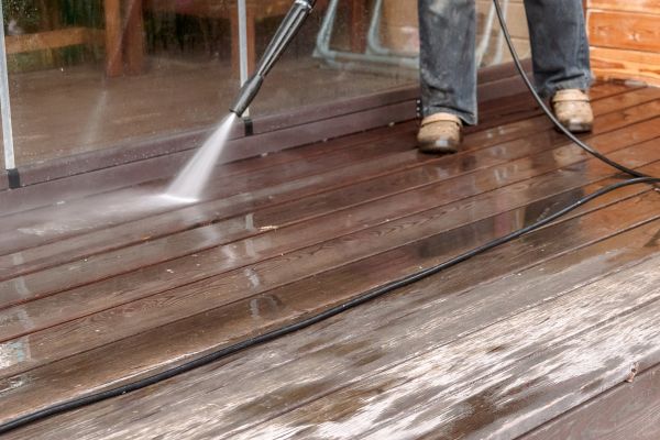 Pool Deck Power Washing in Palm Harbor