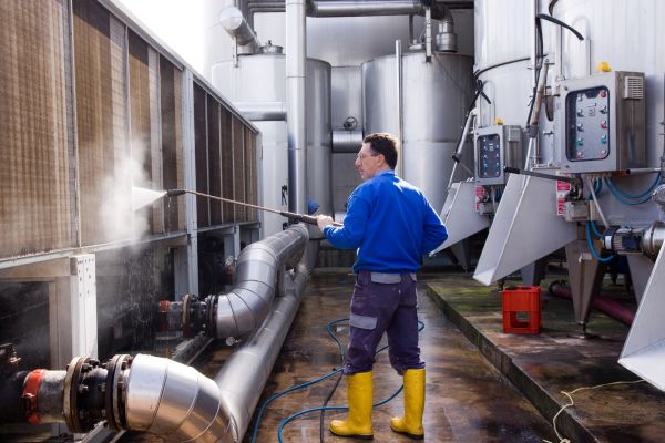 Business Pressure Washing in Palm Harbor