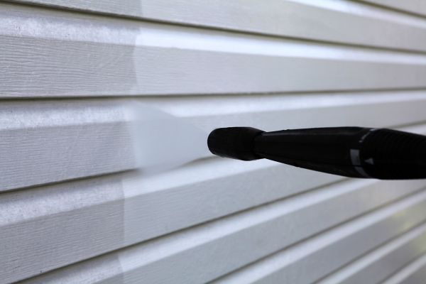 Condo Siding Power Washing in Palm Harbor